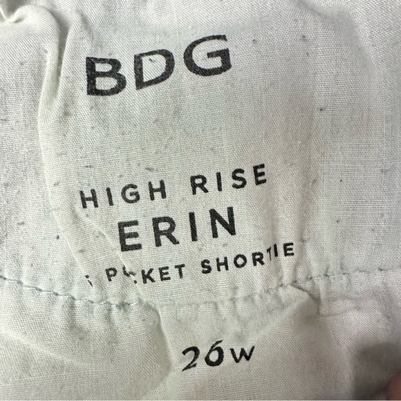 Bdg High Rise Erin Shortie Denim Stretch Five Pocket Zip Fly Jean Shorts 26 - Picture 7 of 7